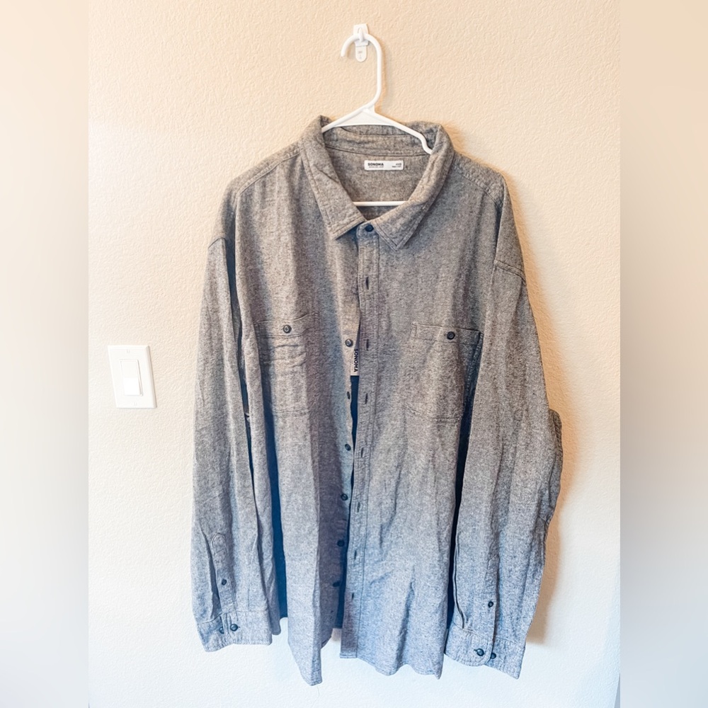 Men’s button down long sleeve